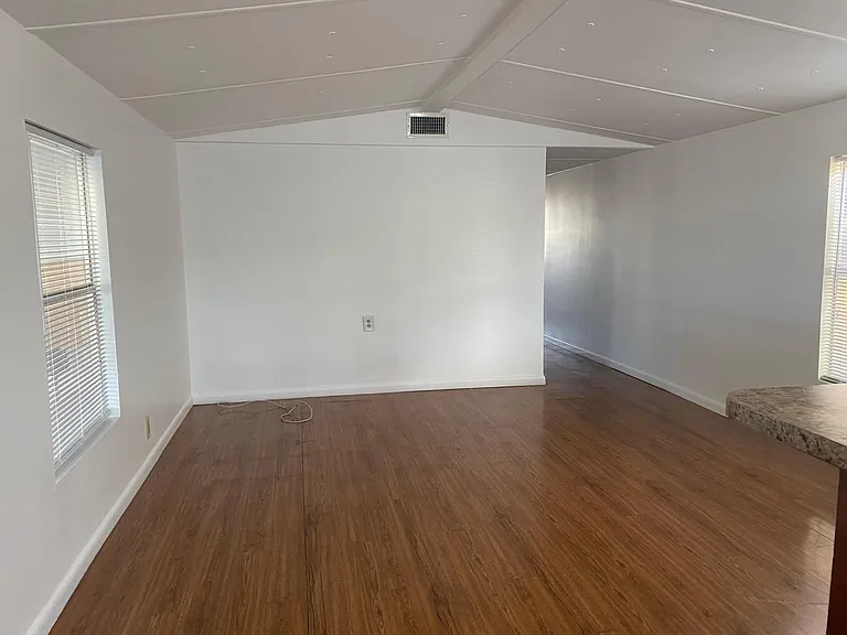 8181 NW South River Dr #D410 — Photo 12