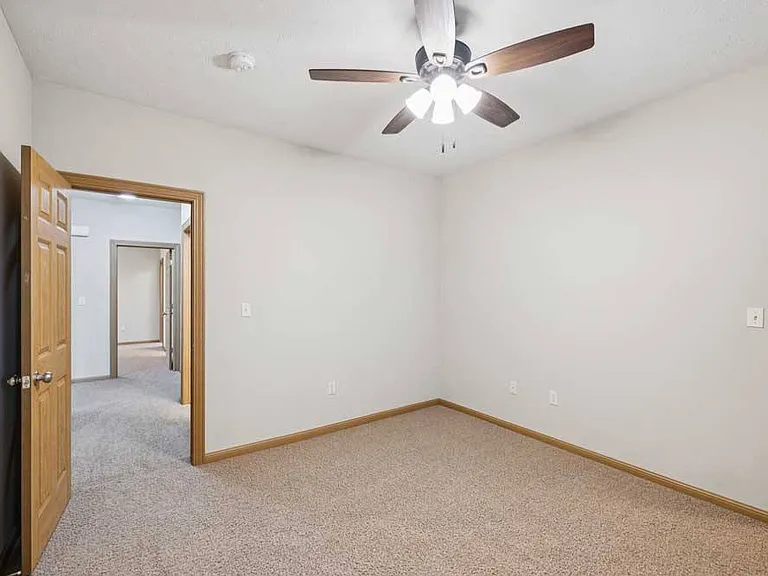 Stone Ridge Estates Apartments & Duplexes — Photo 149