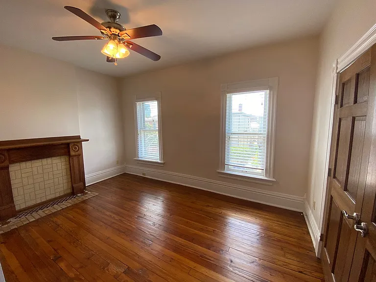 Kerr St 694-696 GW2 — Photo 8