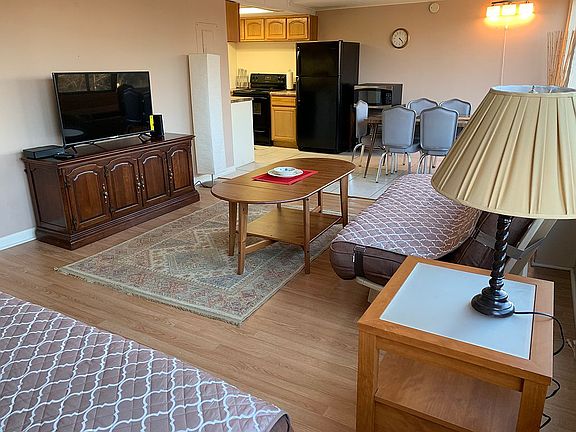 3rd image of 1700 Clinch Ave APT 408