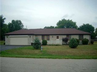 2850 E Rosewood Dr, Mooresville, IN 46158