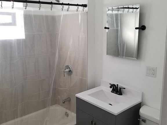 3rd image of 3219 W McLean Ave #2