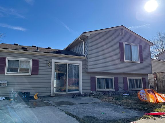 3rd image of 19176 Arlington Dr