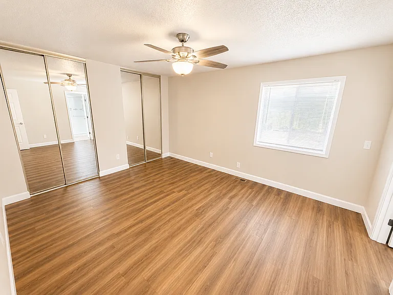 106 Lake Point Dr — Photo 11