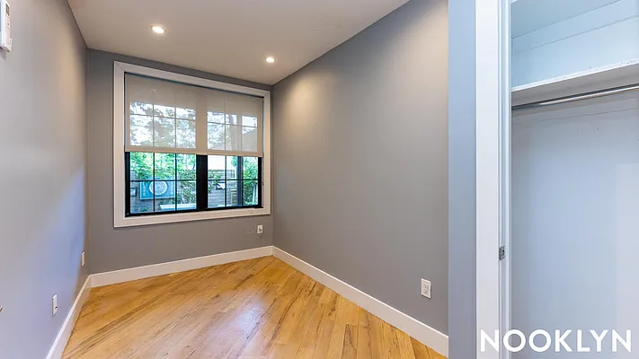 Rented by Nooklyn NYC LLC | media 18