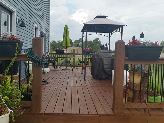 4th image of 94 Crafton Dr