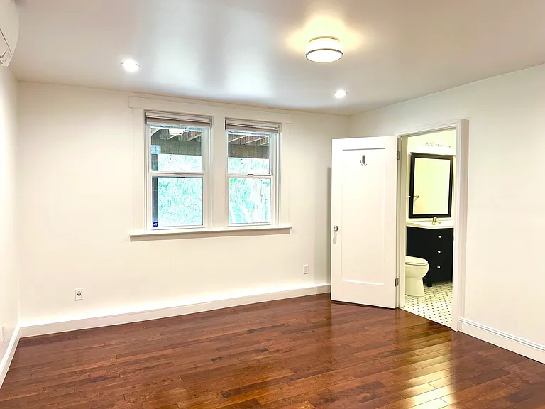 lakeview bedroom