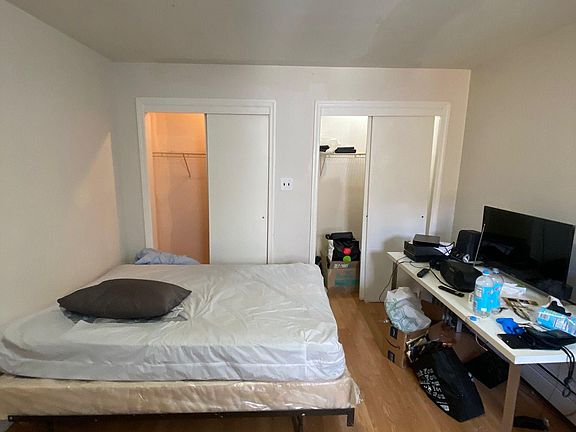 3rd image of 111 Bay 50th St Floor 2