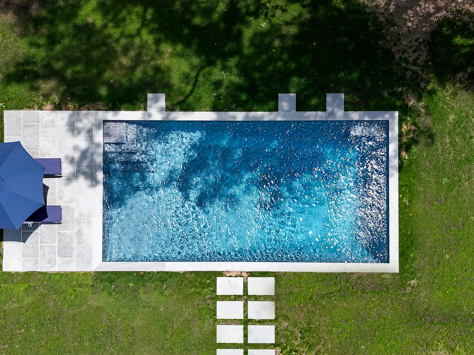 Your Dream Summer Awaits: New Construction 5 Miles frm The Beach — Photo 4