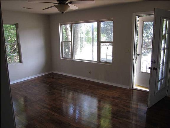2nd image of 243 S Campbell Dr