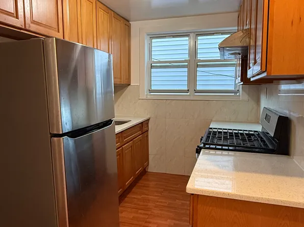 (undisclosed Address), Flushing, NY 11354