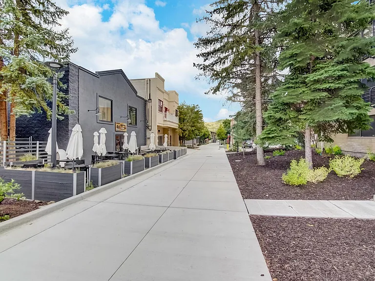 Pathways and nearby restaurants.