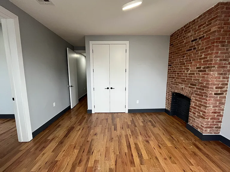 74 Baldwin Ave #2 — Photo 10