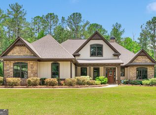35 Cornish Creek Ln, Covington, GA 30014
