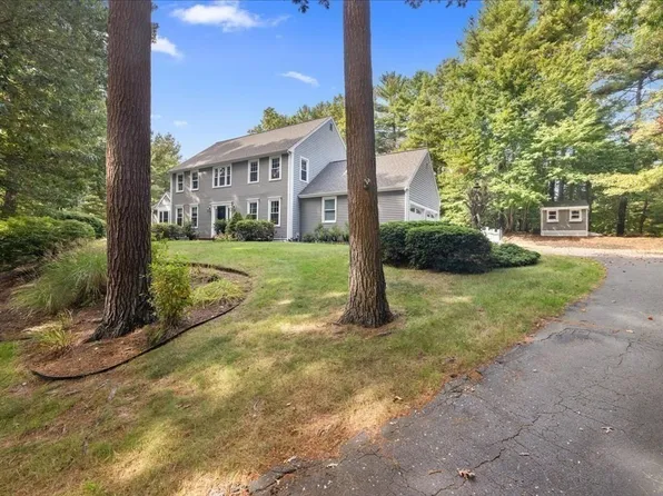 56 Wiltshire Ln, Marshfield, MA 02050