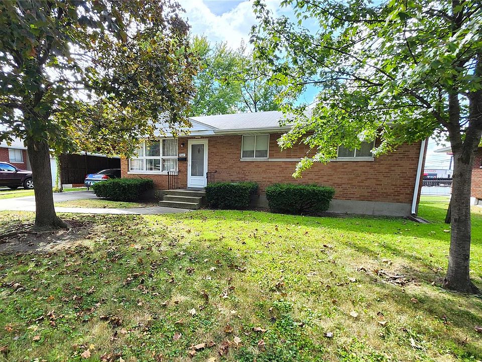 1st image of 3261 Carlson Ave