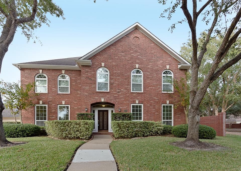 1st image of 3135 Colony Crossing Dr