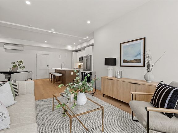3rd image of 105 Sea St #302