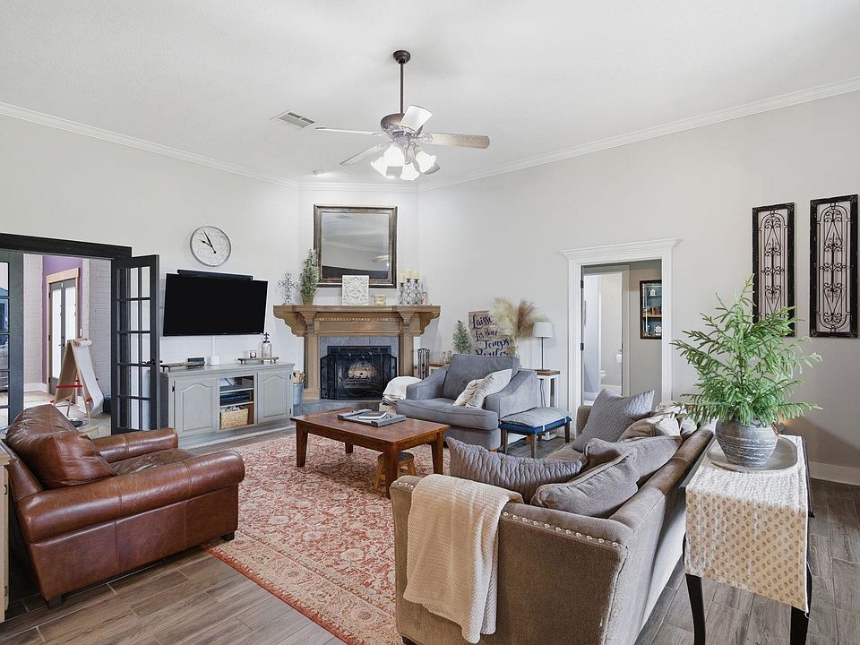 627 Josh St, Lake Charles, LA 70611 | Zillow