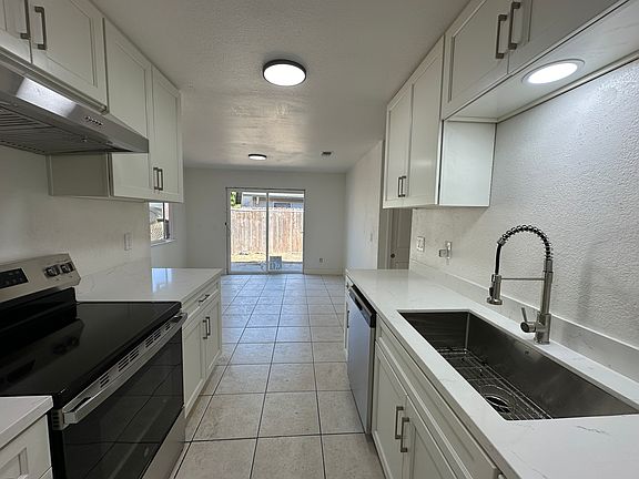 2nd image of 7329 Kelley Dr