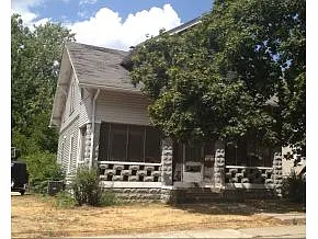 903 Harrison Ave photo 1