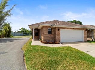 404 Caribbean Dr, Lakeland, FL 33803