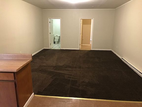 4th image of 105 S Potomac St APT 3B