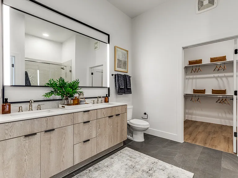Pearl Bee Cave | Bee Cave, Texas | New Apartment Homes