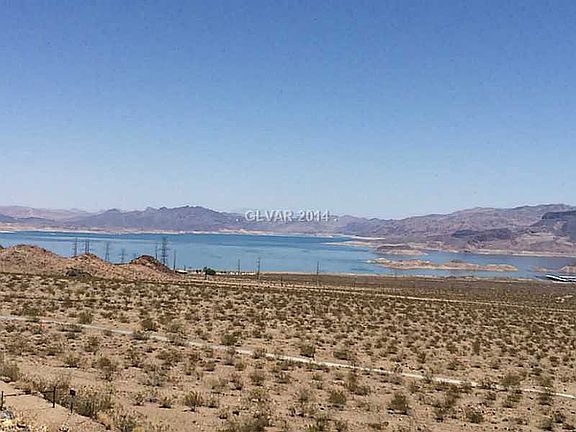 3rd image of 708 Black Canyon Cv