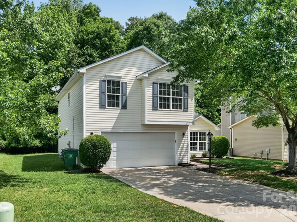 5313 Crisfield Rd, Charlotte, NC 28269