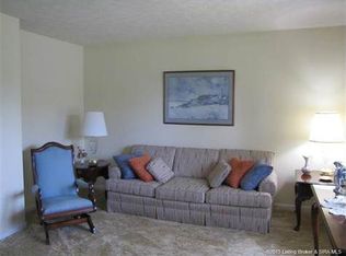 890 Forest Gln NE, Corydon, IN 47112