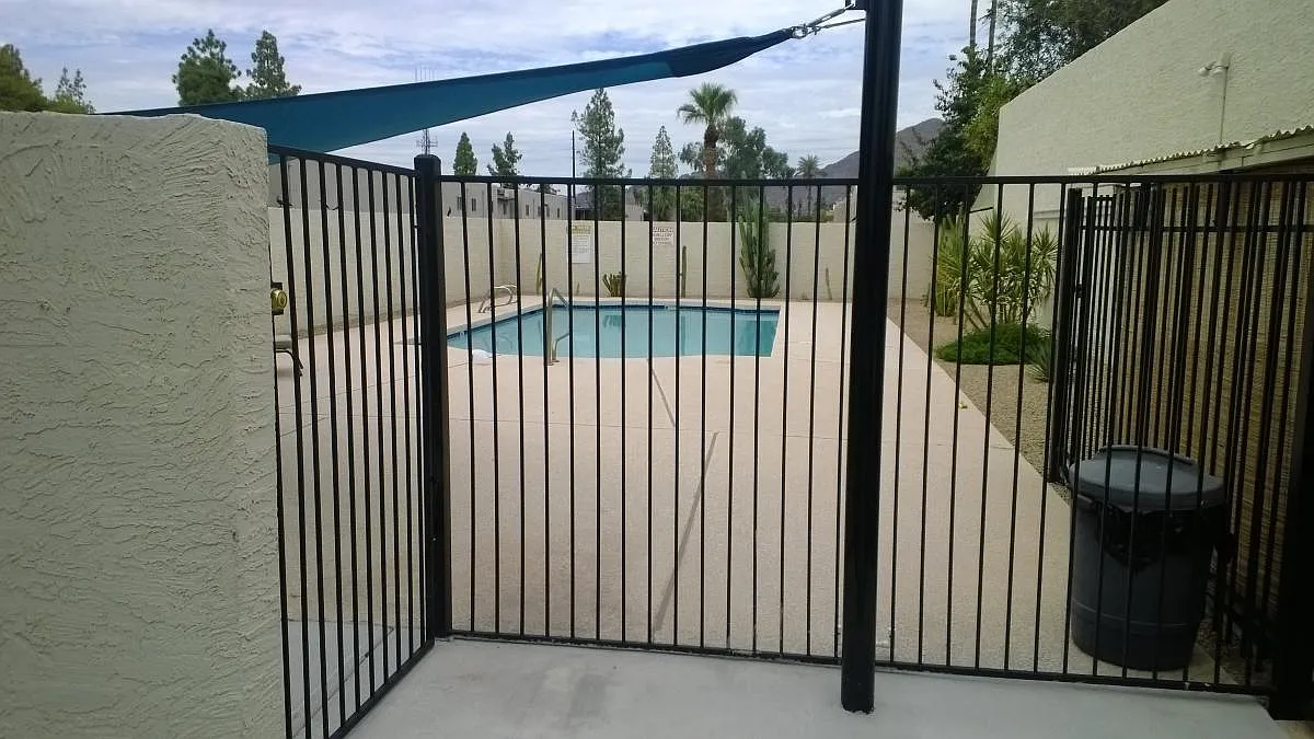 2 bed, 1007 sqft, $1,395 — Photo 2