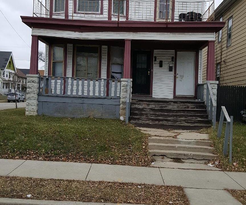 Front of Duplex