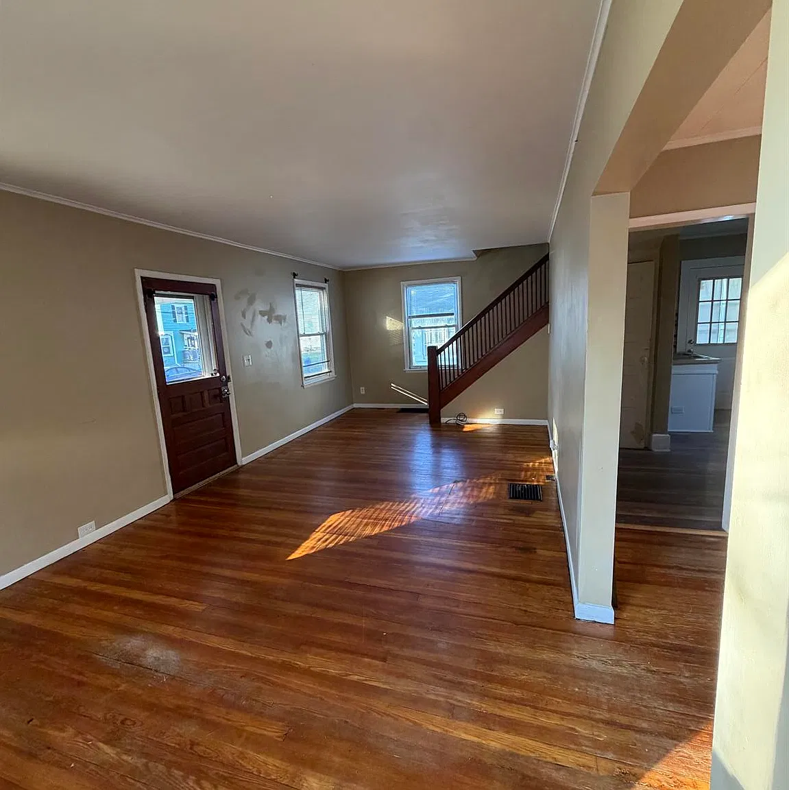3 bed, 1250 sqft, $1,795 — Photo 3