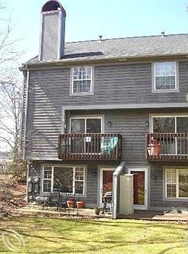 MLS_3 Best rear view & patio.JPG