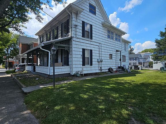 2nd image of 309 Hepburn St