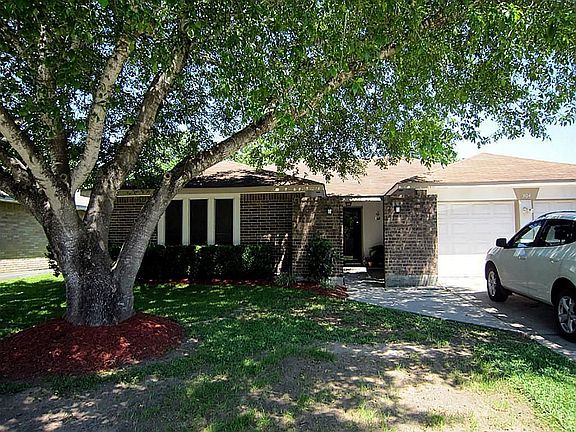 5th image of 304 Forest Hills Dr