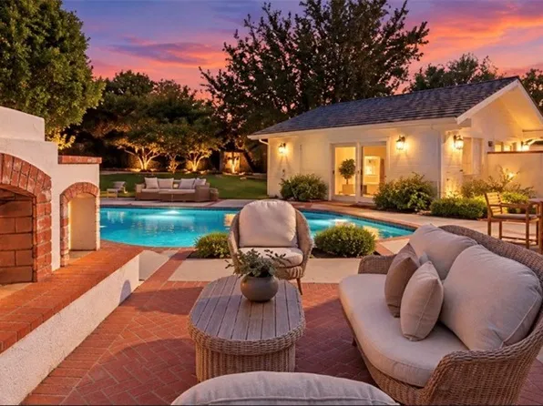 10611 Calm Hill Cir, Santa Ana, CA 92705