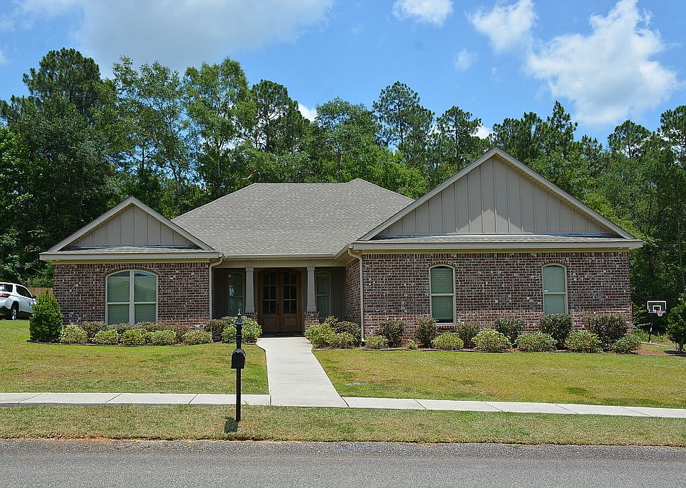 1st image of 2581 Burlington Dr E