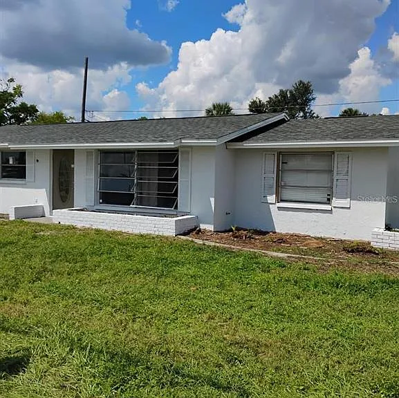 21440 Midway Blvd — Photo 1
