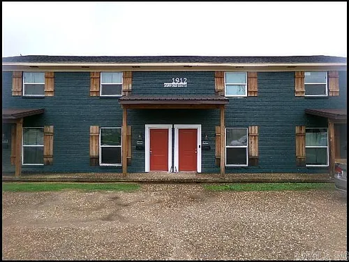 1912 Sanford Dr #2 Photo 1