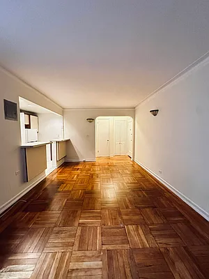 Rented by CitySites Real Estate Group | media 7