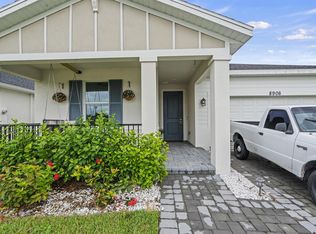 8906 Dahlia Cir, Port Saint Lucie, FL 34986