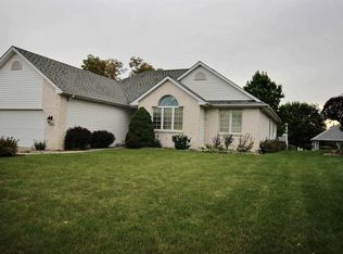 5224 Inland Trl, Fort Wayne, IN 46825