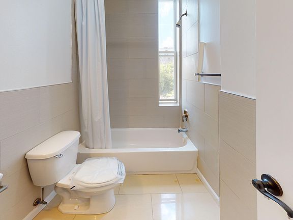 4th image of 52 Orchard St APT 9