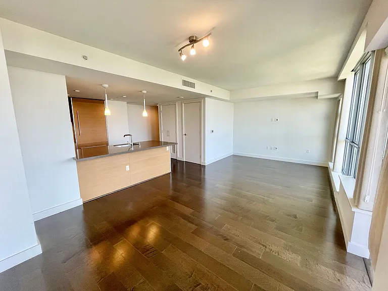 420 Mission Bay Blvd N #703 — Photo 8