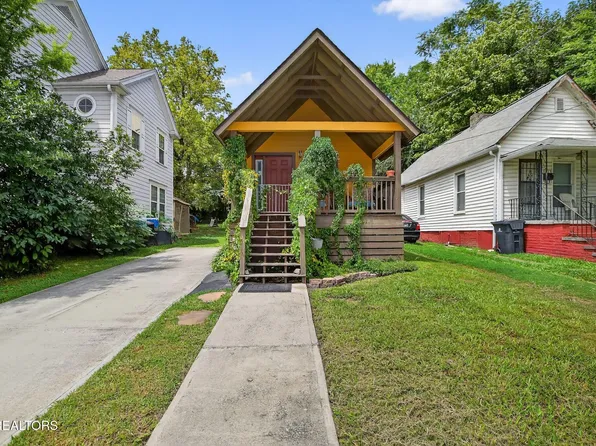 1217 University Ave, Knoxville, TN 37921