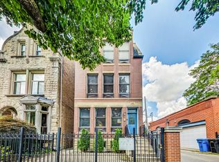 218 S Laflin St #101, Chicago, IL 60607