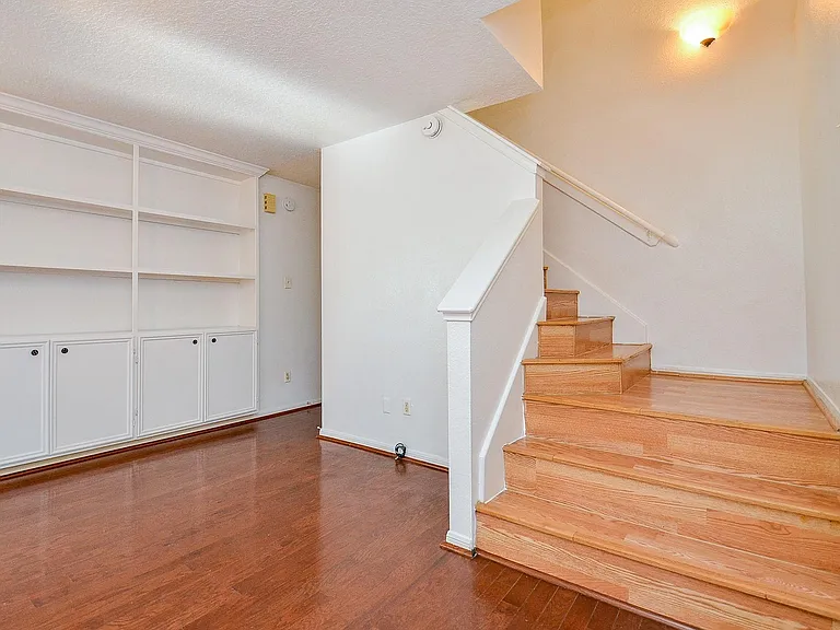 13837 Purplemartin St — Photo 16