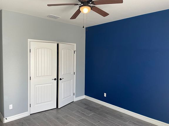 5th image of 3905 Woodhouse Ln